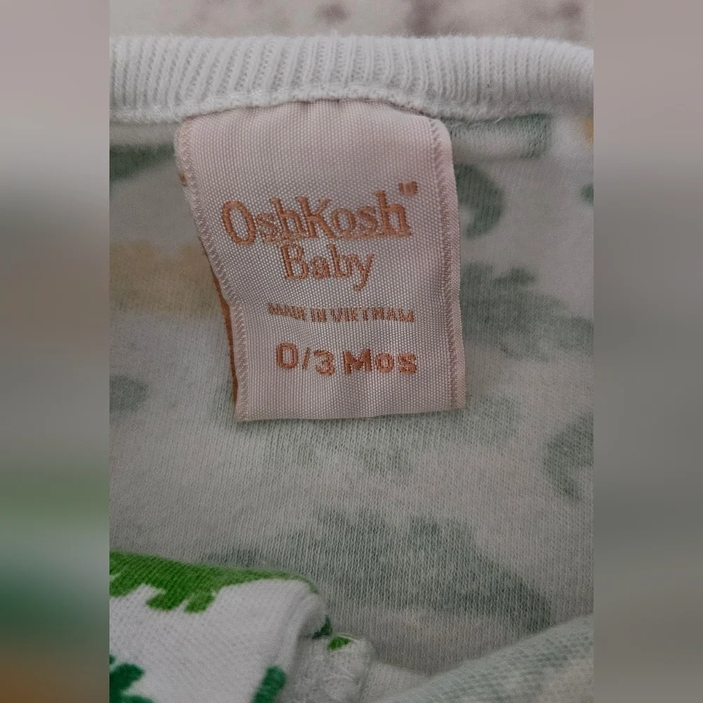 Vintage Oshkosh Alligator Sleeper